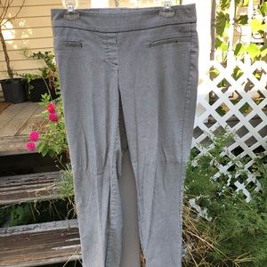 Career houndstooth leggings